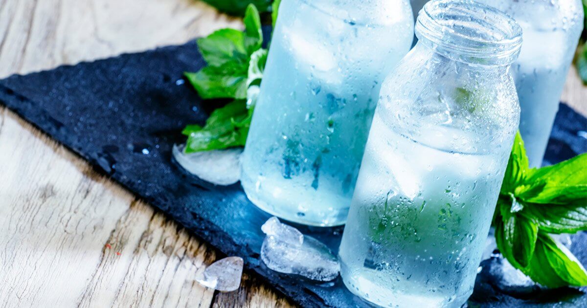 5_signs_dehydration_blog2 bottles of cold water